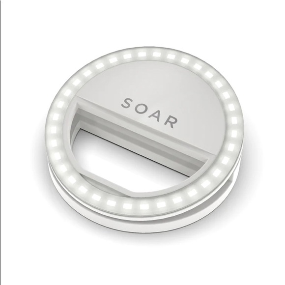 Soar clip on selfie ring light - Picture 1 of 3